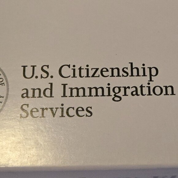 USCIS Vocabulary Flash Cards for the Naturalization Test – Official Study Set - Picture 2 of 4